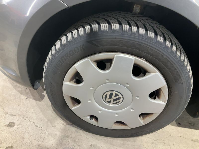 Volkswagen Touran 1.4 TSI Match 2012 – снимка 3