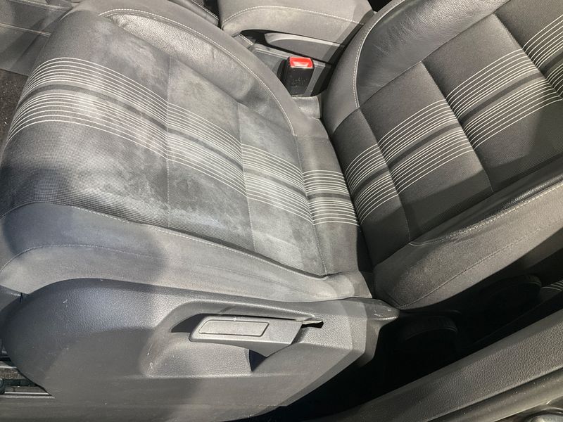 Volkswagen Touran 1.4 TSI Match 2012 – снимка 31