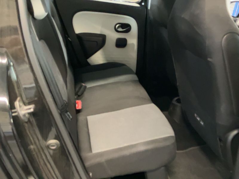 Renault Twingo 1.0 SCe Zen 2014 – снимка 19