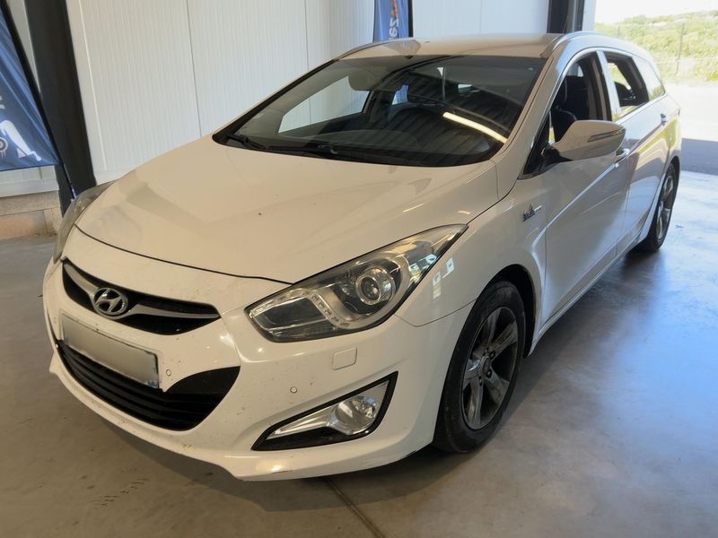 Hyundai i40 1.7 CRDi Pack Business Limited 2013 – снимка 1