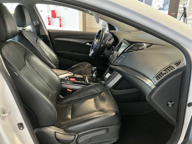 Hyundai i40 1.7 CRDi Pack Business Limited 2013 – снимка 11