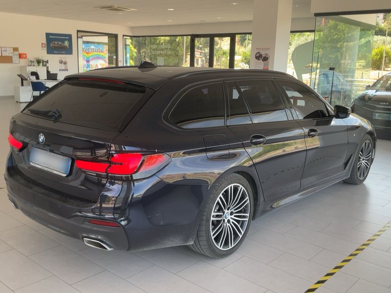 BMW 5er 520d Mild-Hybrid M Sport 2020 – снимка 8