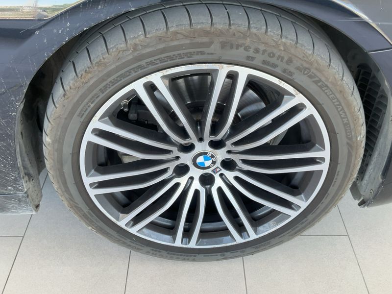 BMW 5er 520d Mild-Hybrid M Sport 2020 – снимка 11