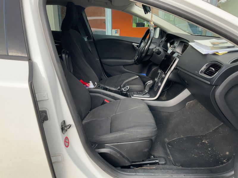 Volvo V40 Cross Country 2.0 D3 Nova Plus Edition 2013 – снимка 16