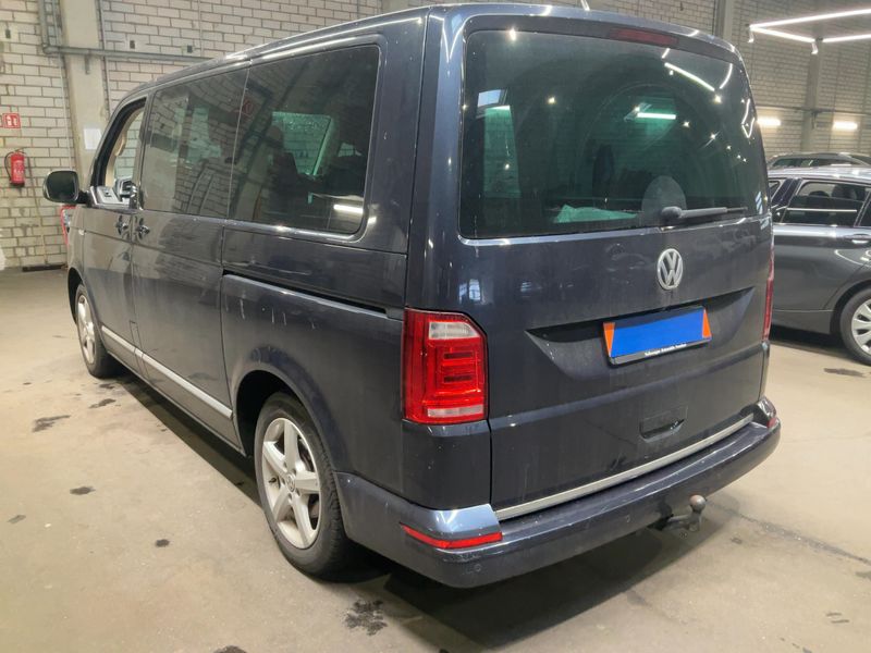 Volkswagen T6 Multivan 2.0 TDI Highline 4Motion 2017 – снимка 6
