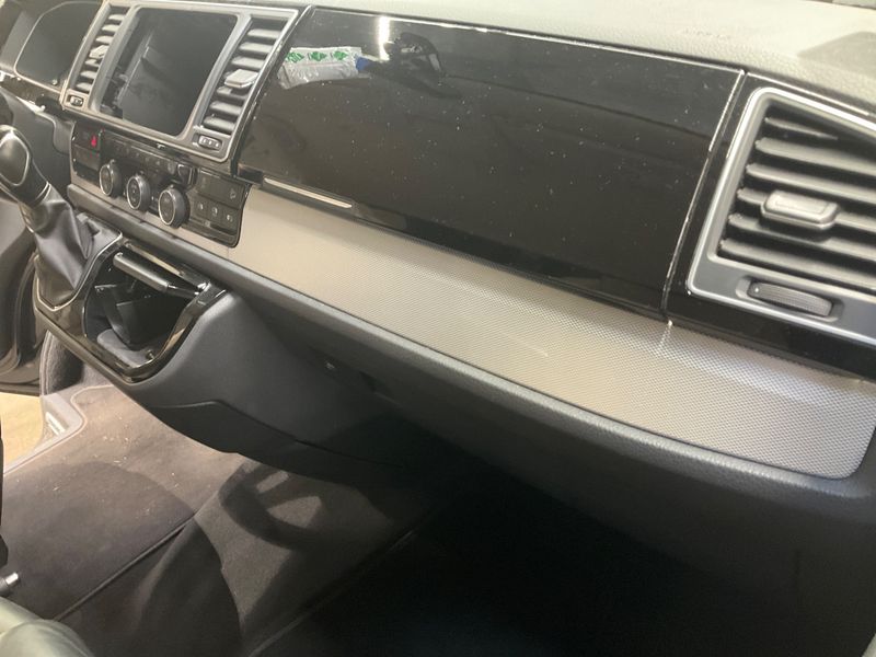 Volkswagen T6 Multivan 2.0 TDI Highline 4Motion 2017 – снимка 35