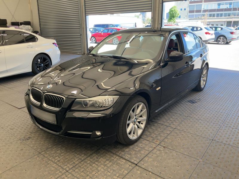 BMW 3er 330d 2010