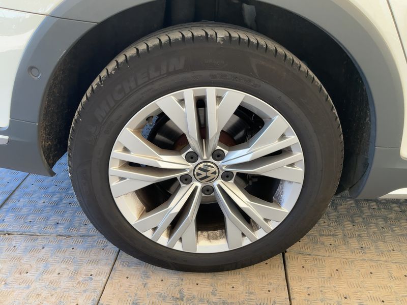 Volkswagen Passat Alltrack 2.0 TDI 4Motion 2021 – снимка 9