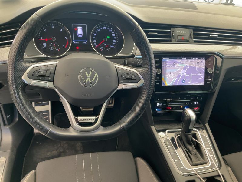 Volkswagen Passat Alltrack 2.0 TDI 4Motion 2021 – снимка 17