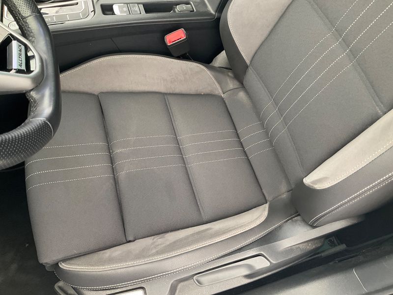 Volkswagen Passat Alltrack 2.0 TDI 4Motion 2021 – снимка 23