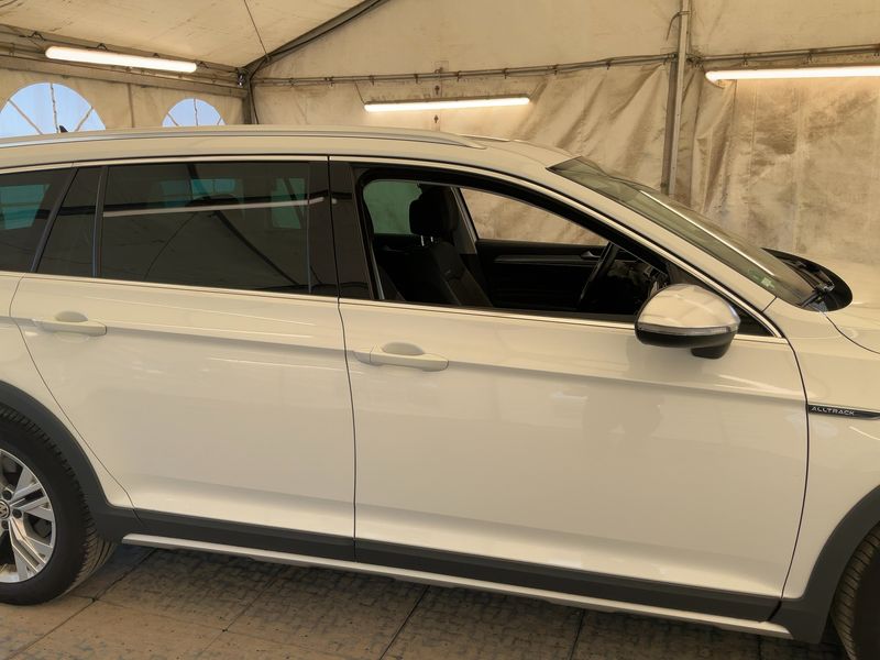 Volkswagen Passat Alltrack 2.0 TDI 4Motion 2021 – снимка 10