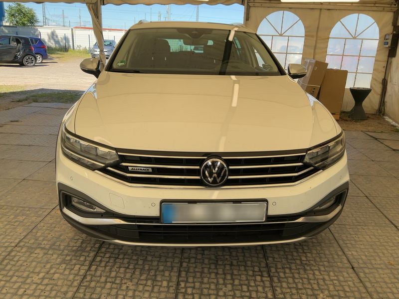Volkswagen Passat Alltrack 2.0 TDI 4Motion 2021 – снимка 14