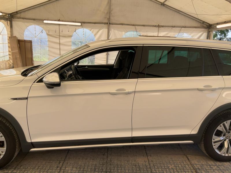 Volkswagen Passat Alltrack 2.0 TDI 4Motion 2021 – снимка 4