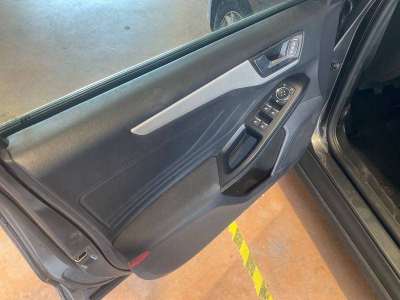 Ford Focus 1.5 TDCi EcoBlue Business 2019 – снимка 24