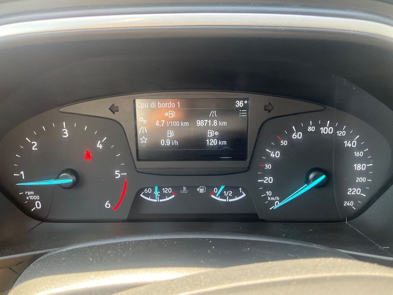Ford Focus 1.5 TDCi EcoBlue Business 2019 – снимка 18