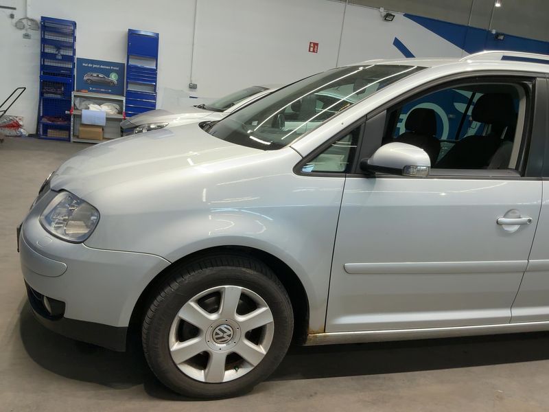 Volkswagen Touran 2.0 TDI Goal 2006 – снимка 2