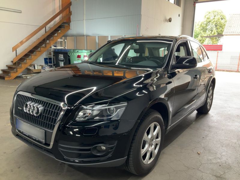 Audi Q5 2.0 TDI quattro 2011 – снимка 1