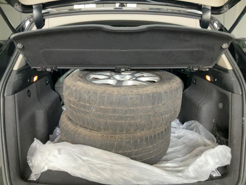 Audi Q5 2.0 TDI quattro 2011 – снимка 16