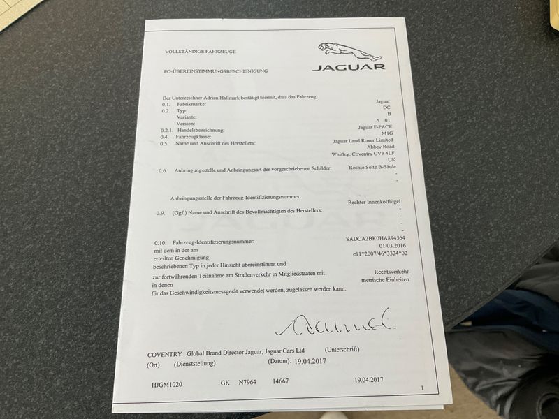 Jaguar F-Pace 30d Prestige AWD 2017 – снимка 22