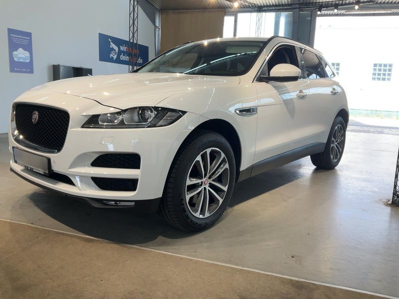 Jaguar F-Pace 30d Prestige AWD 2017 – снимка 2