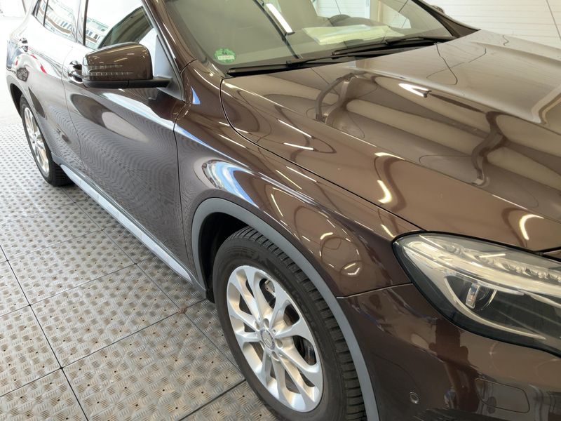 Mercedes-Benz GLA-Klasse GLA 220 d AMG Line 2015 – снимка 12