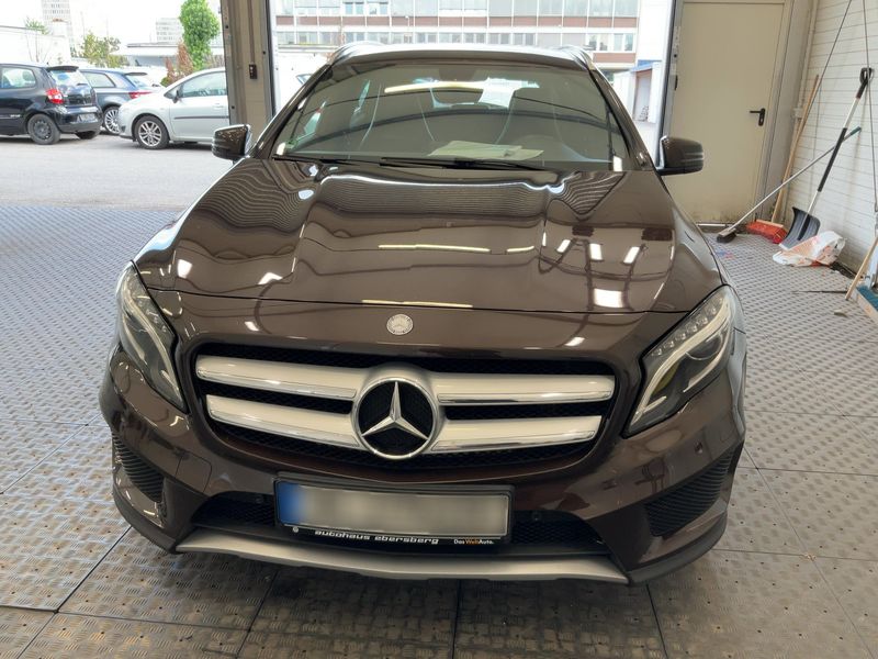 Mercedes-Benz GLA-Klasse GLA 220 d AMG Line 2015 – снимка 14