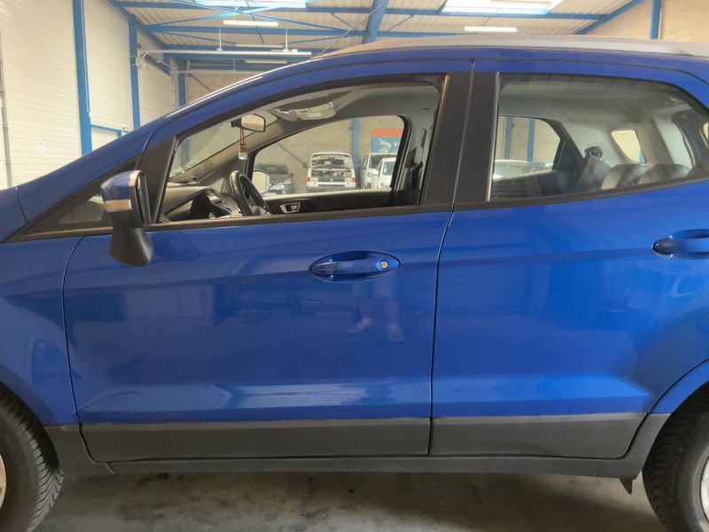 Ford EcoSport 1.5 TDCi Titanium 2015 – снимка 4