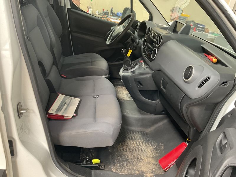 Citroen Berlingo 1.6 HDi Niveau B L1 2013 – снимка 3