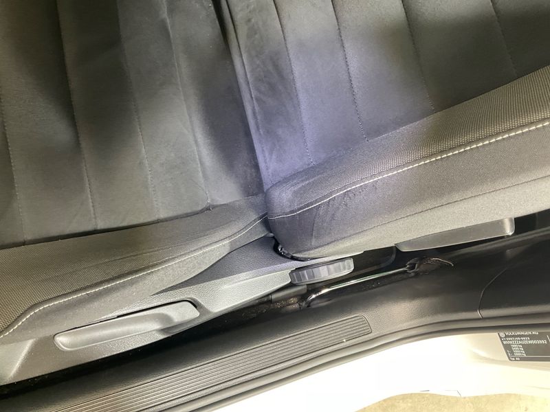 Volkswagen Golf VII 2.0 TDI Highline BlueMotion Tech 2013 – снимка 23