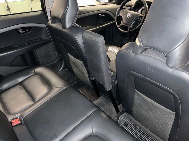 Volvo XC70 2.4 D5 Kinetic AWD 2012 – снимка 35