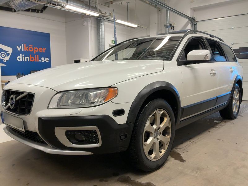Volvo XC70 2.4 D5 Kinetic AWD 2012 – снимка 1