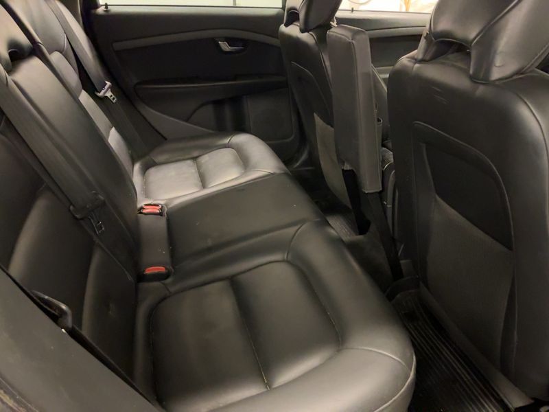 Volvo XC70 2.4 D5 Kinetic AWD 2012 – снимка 20