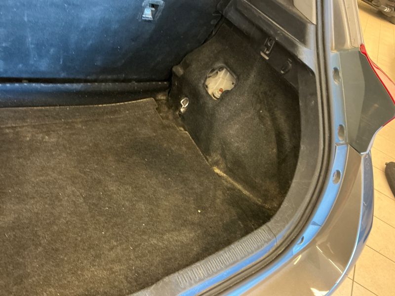 Toyota Auris 1.3 Comfort 2018 – снимка 41