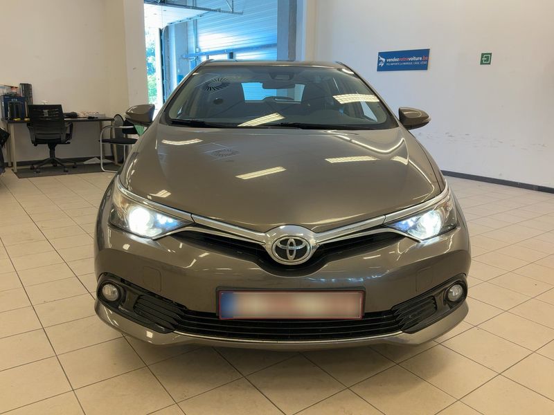 Toyota Auris 1.3 Comfort 2018 – снимка 14