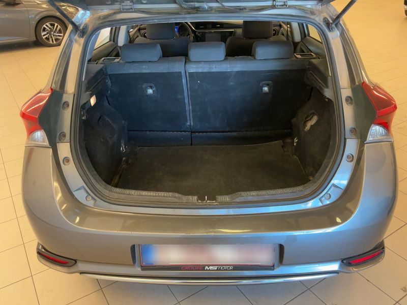 Toyota Auris 1.3 Comfort 2018 – снимка 16