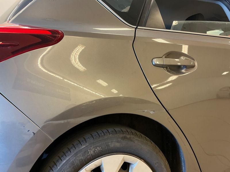 Toyota Auris 1.3 Comfort 2018 – снимка 24