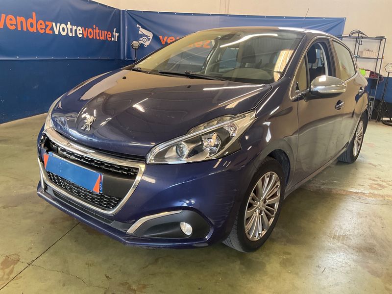 Peugeot 208 1.6 Blue-HDi Allure 2016 – снимка 1