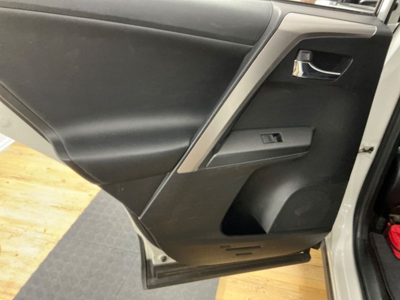 Toyota RAV 4 2.0 D-4D Edition 2016 – снимка 26