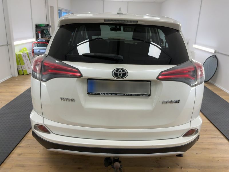 Toyota RAV 4 2.0 D-4D Edition 2016 – снимка 7