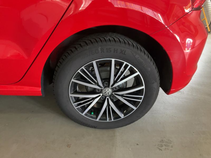 Volkswagen Polo 1.0 Allstar BlueMotion Tech 2017 – снимка 5
