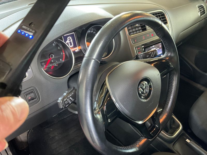 Volkswagen Polo 1.0 Allstar BlueMotion Tech 2017 – снимка 26
