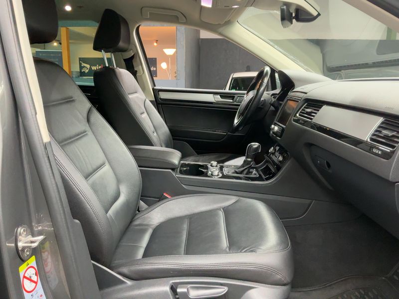 Volkswagen Touareg 3.0 V6 TDI Terrain Tech BlueMotion Tech 2017 – снимка 16
