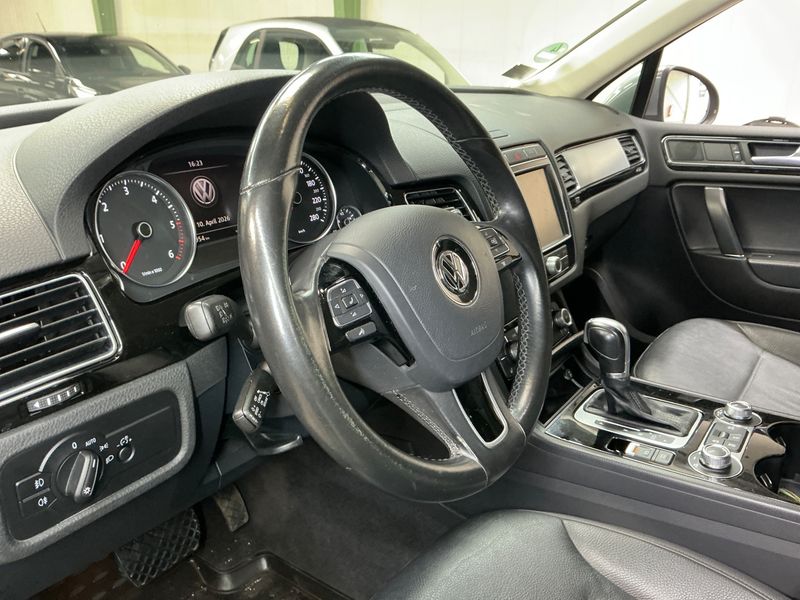 Volkswagen Touareg 3.0 V6 TDI Terrain Tech BlueMotion Tech 2017 – снимка 34