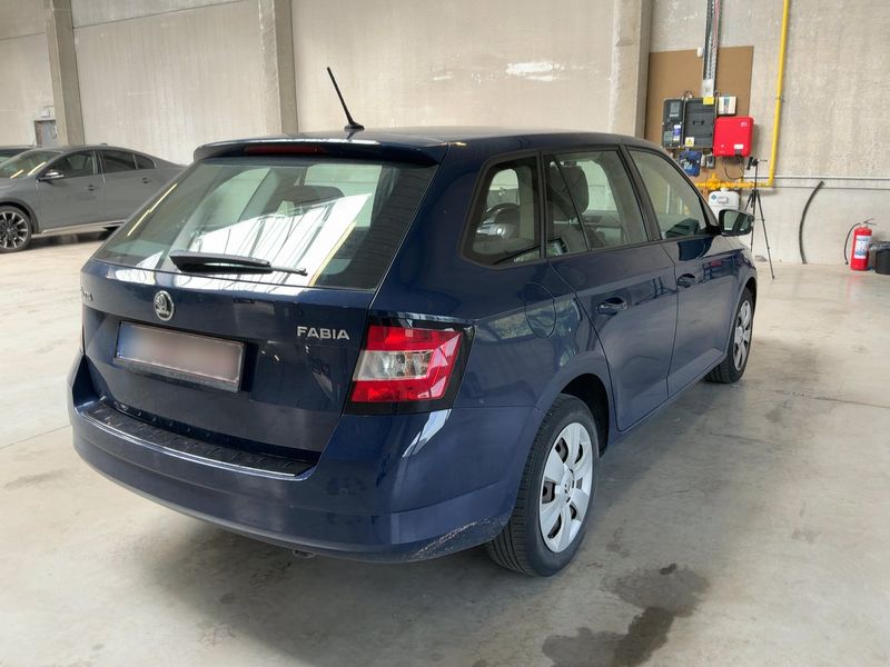 Skoda Fabia 1.2 TSI Ambition 2016 – снимка 8