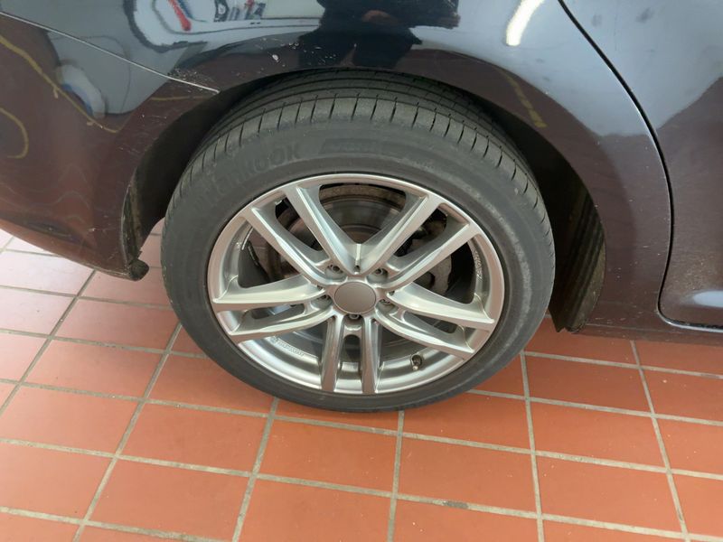 Volkswagen Touran 1.4 TSI Life 2013 – снимка 9