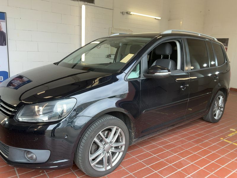 Volkswagen Touran 1.4 TSI Life 2013 – снимка 2