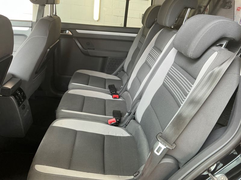 Volkswagen Touran 1.4 TSI Life 2013 – снимка 34