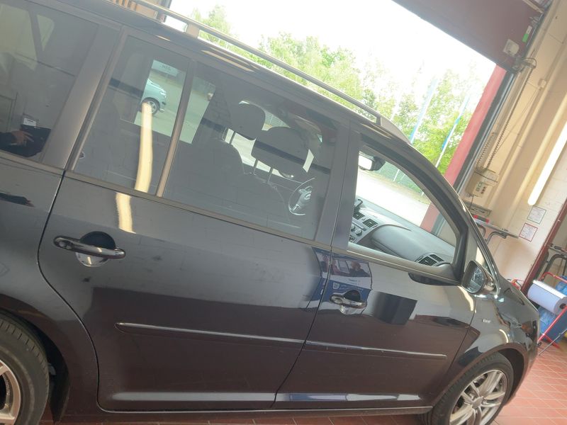Volkswagen Touran 1.4 TSI Life 2013 – снимка 10