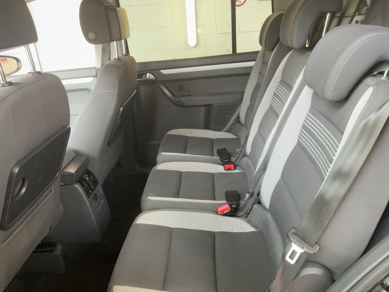 Volkswagen Touran 1.4 TSI Life 2013 – снимка 20