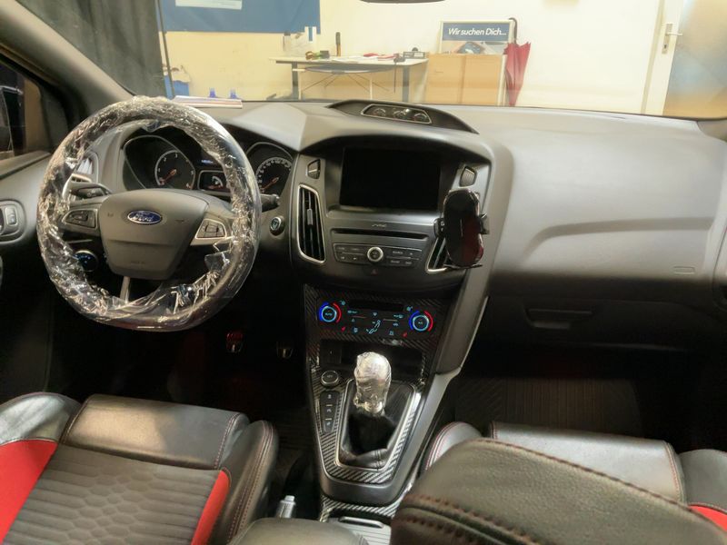 Ford Focus 2.0 TDCi ST 2016 – снимка 18